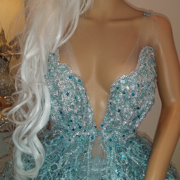 SAMPLE GOWN - "AMALI" Turquoise & Silver Medieval Goddess Wedding Ballgown Set - Picture 8 of 14